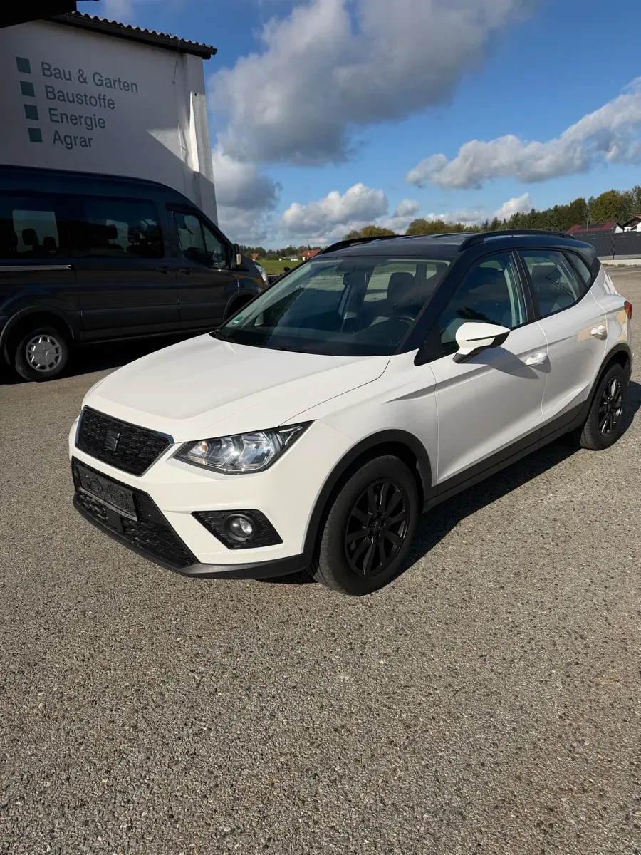 Seat Arona 2020 photo 2