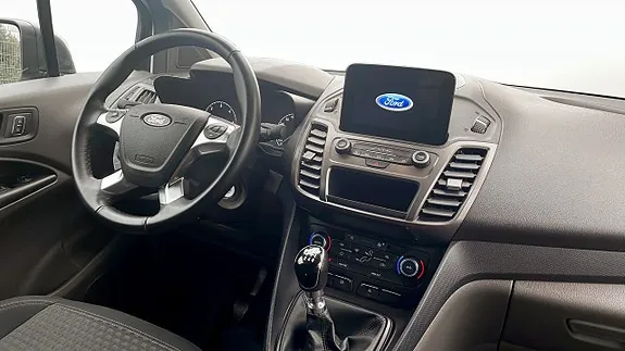 Ford Transit Connect 2023 photo 4