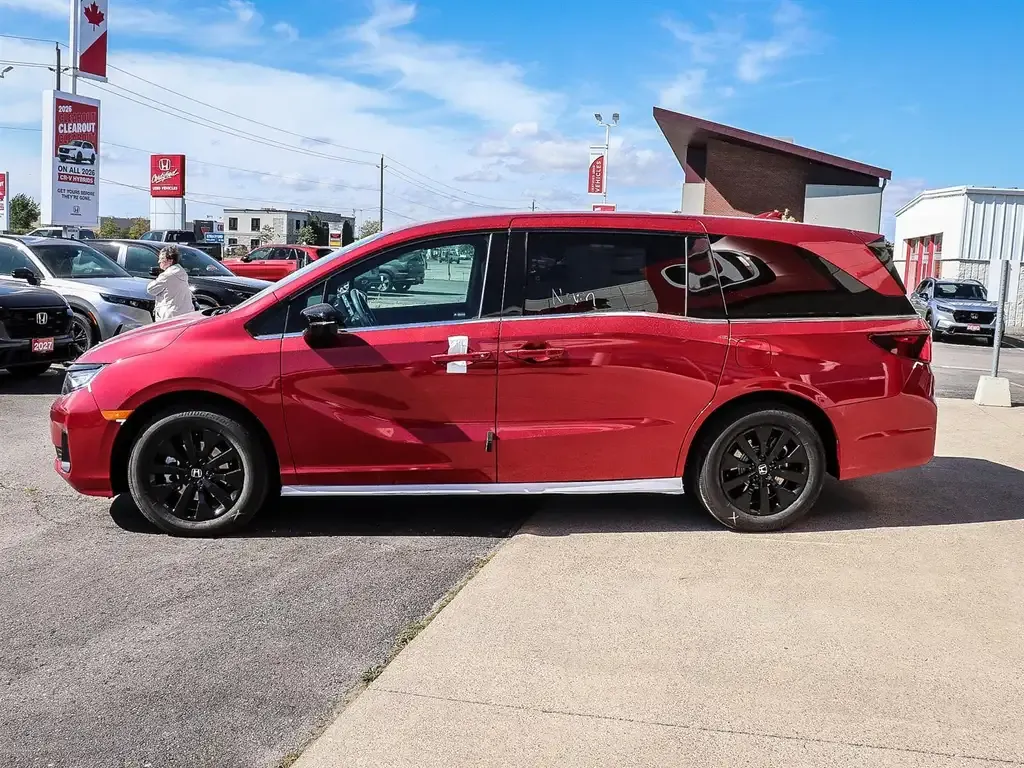 Honda Odyssey 2027 photo 5