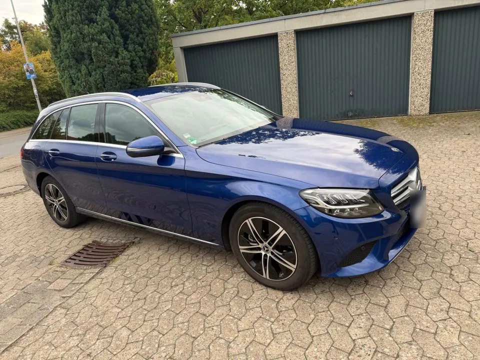 Mercedes-Benz C 220 D