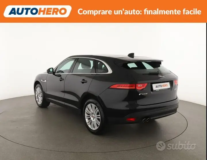 Jaguar F-Pace 2016 photo 4