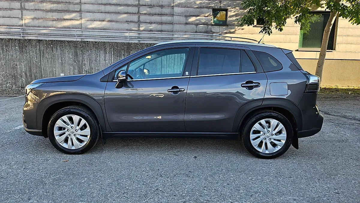 Suzuki S-Cross 2024 photo 2