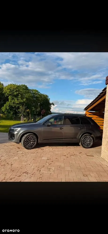 Audi Q7 2024 photo 2