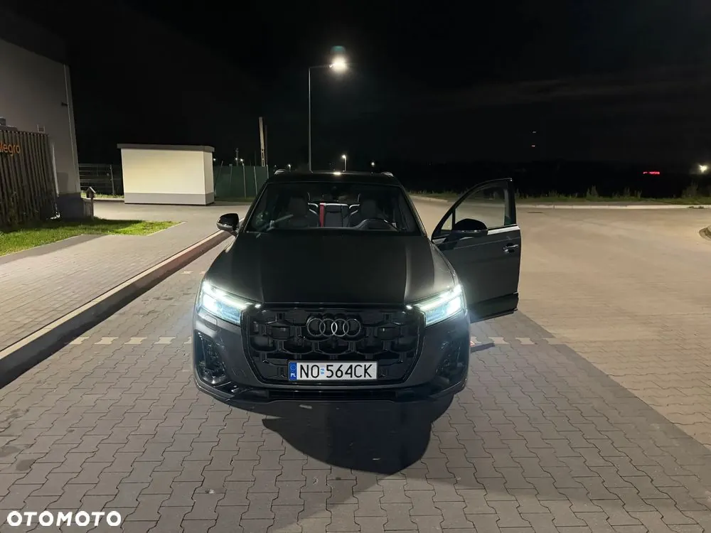 Audi Q7 2024 photo 3