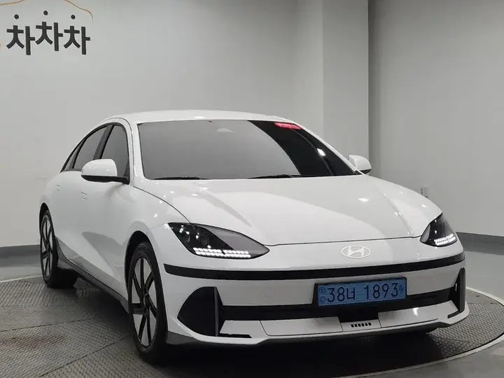 Hyundai Ioniq 6 2025 photo 4