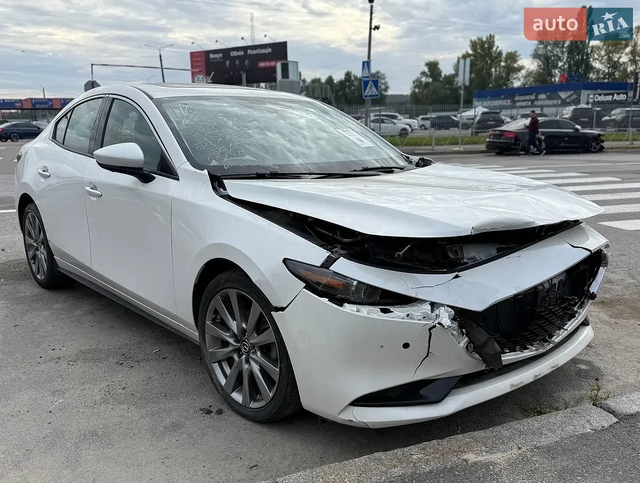 Mazda 3 2022 photo 2