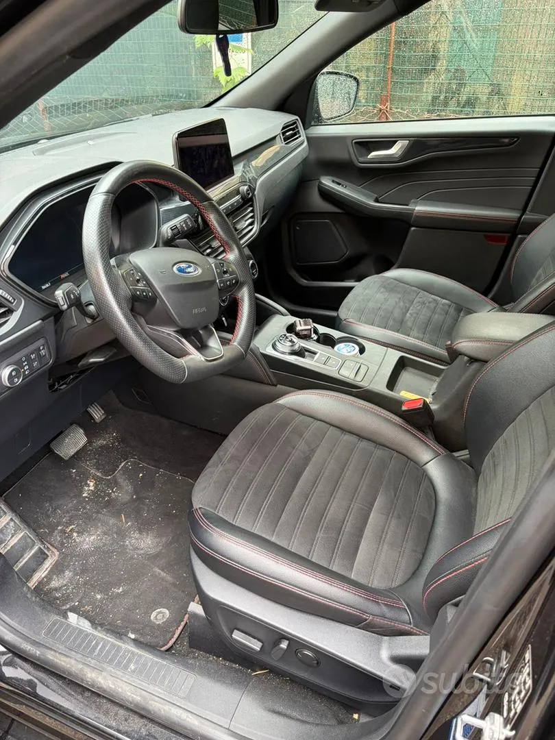Ford Kuga 2021 photo 3