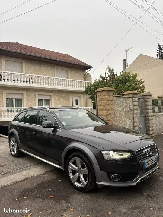 Audi A4 Allroad 2013 photo 4