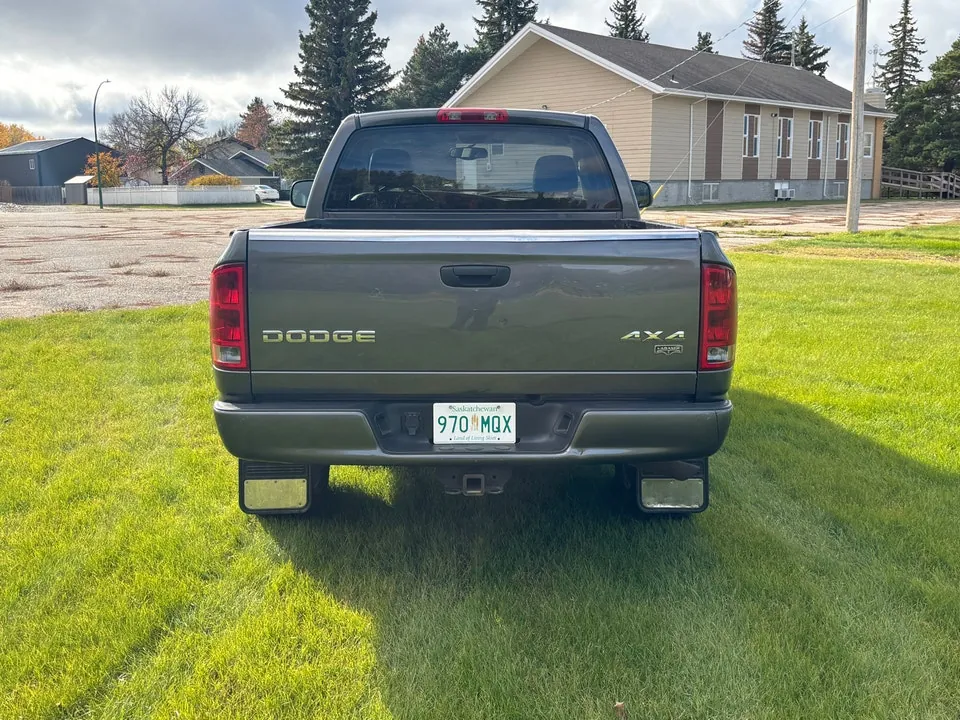 Dodge Ram 1500 2004 photo 2