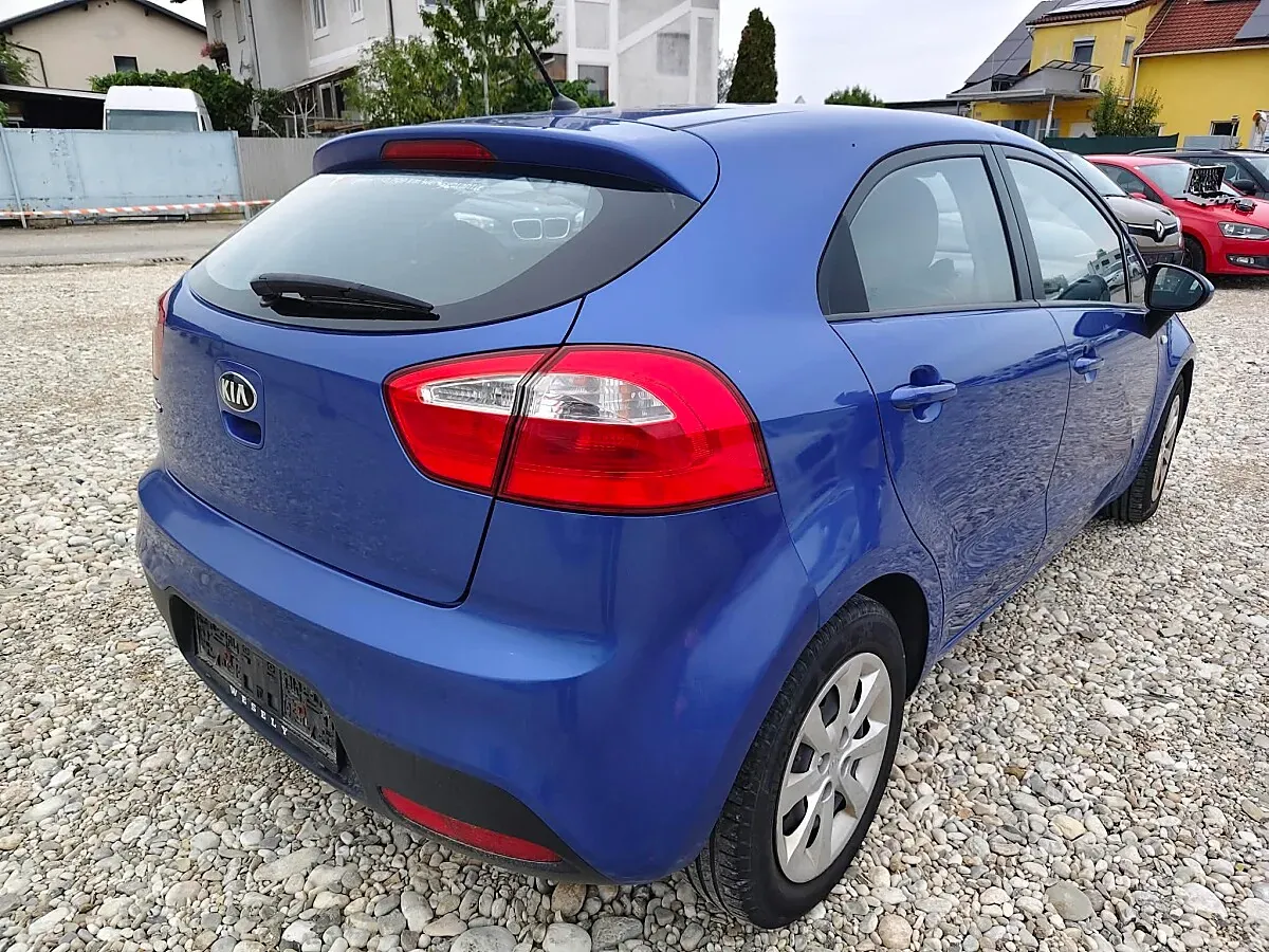 Kia Rio 2014 photo 3