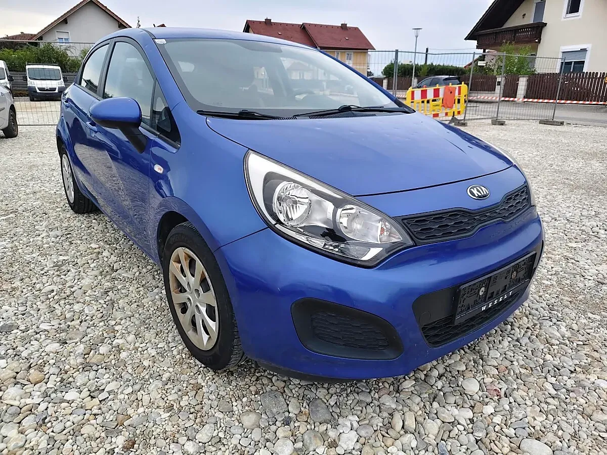 Kia Rio 2014 photo 2