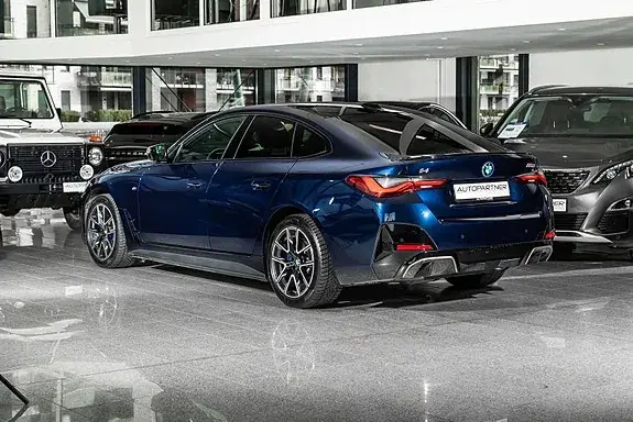 BMW I4 2023 photo 3