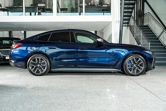 BMW I4 2023 photo 5