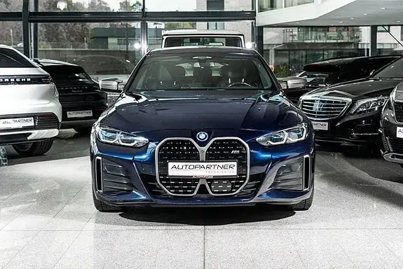 BMW I4 2023 photo 4