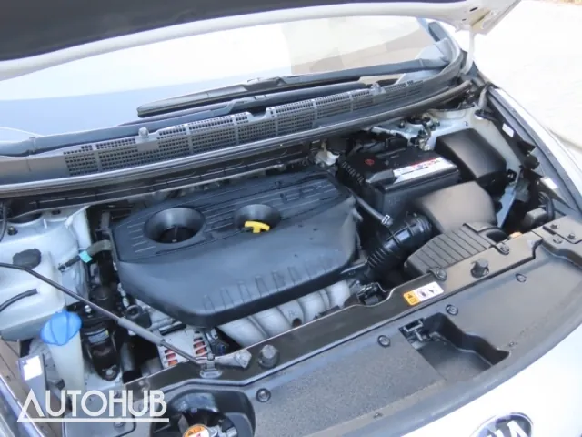 Kia Carnival 2014 photo 5