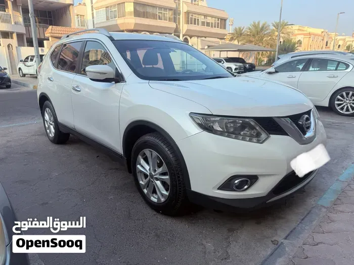 Nissan X-Trail 2015 photo 2