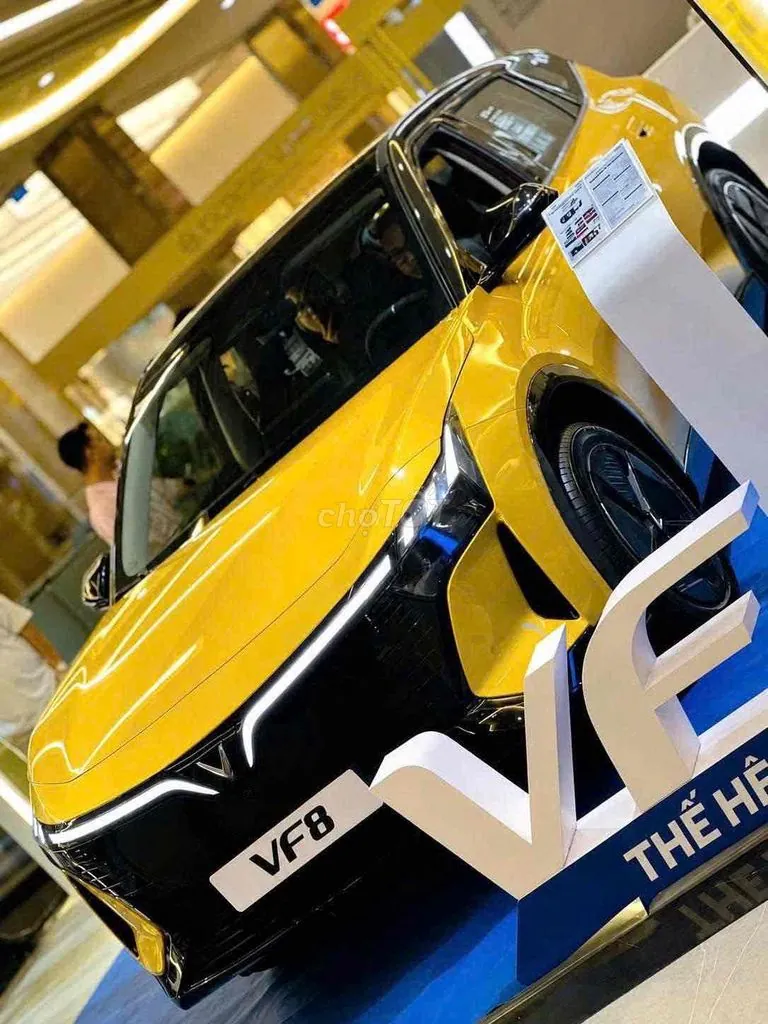 Vinfast Vf8