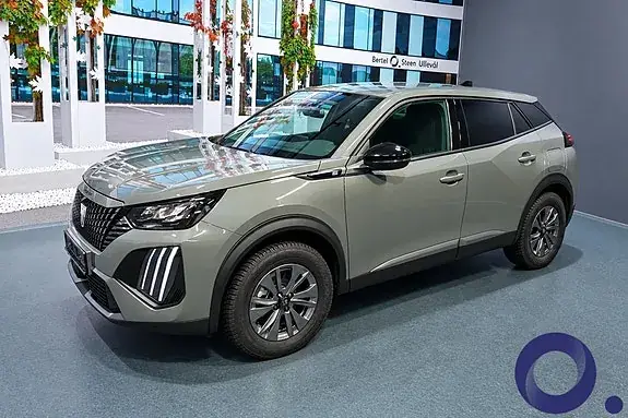 Peugeot E-2008