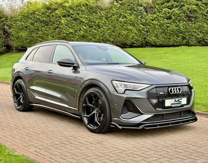 Audi E-Tron