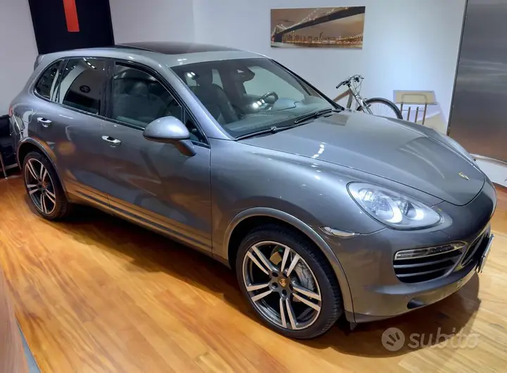 Porsche Cayenne 2013 photo 4