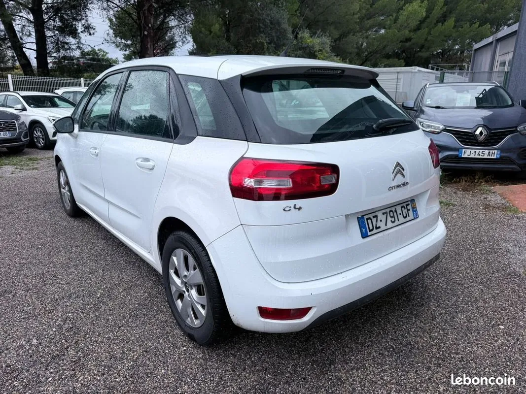 Citroen C4 Picasso 2016 photo 3
