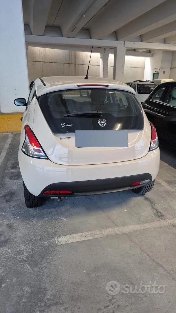 Lancia Ypsilon 2018 photo 3