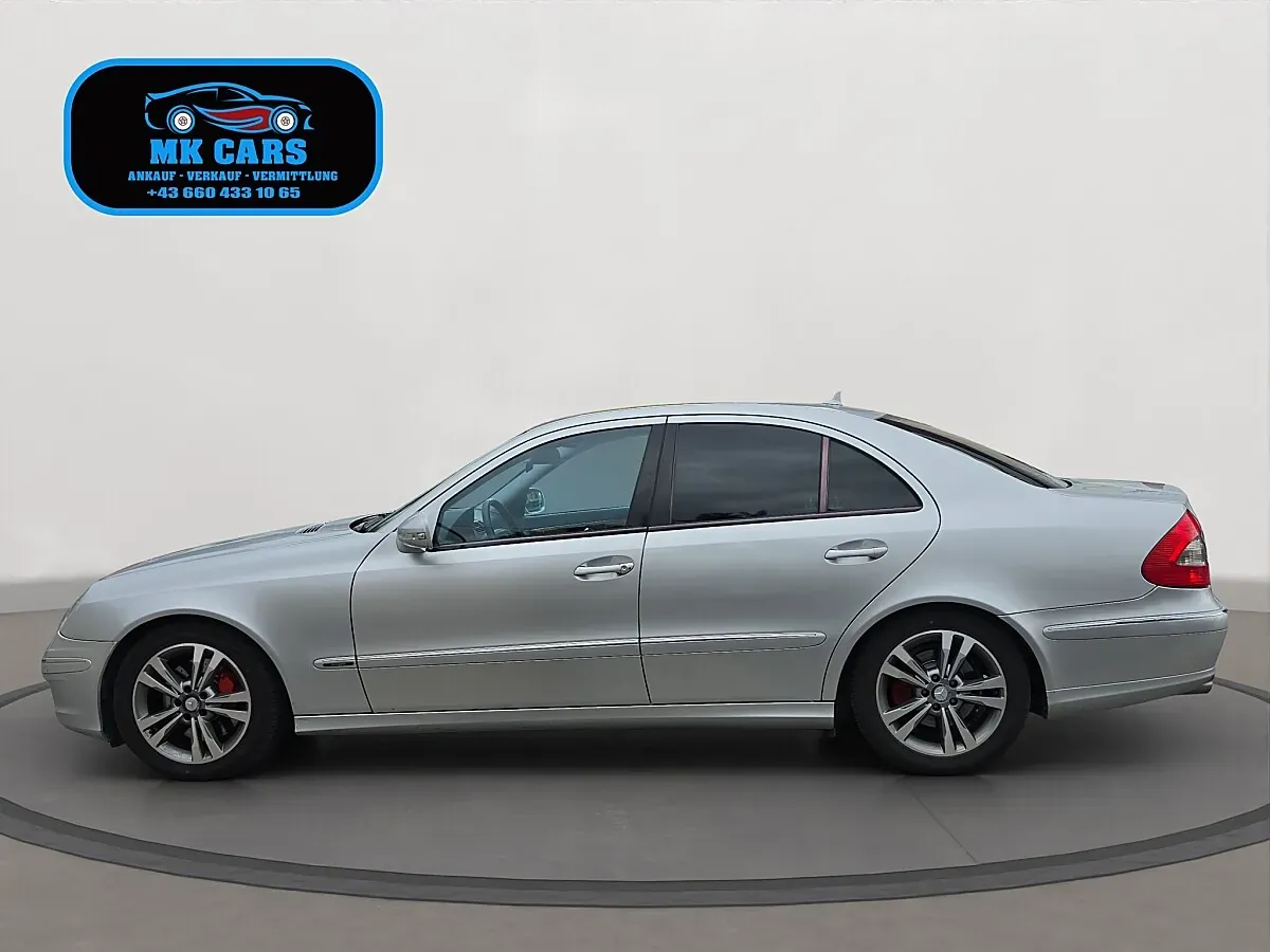 Mercedes-Benz E-Class 2008 photo 2