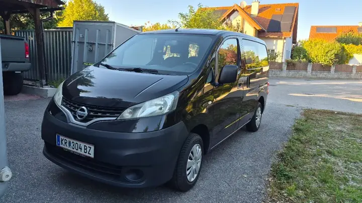 Nissan Nv200