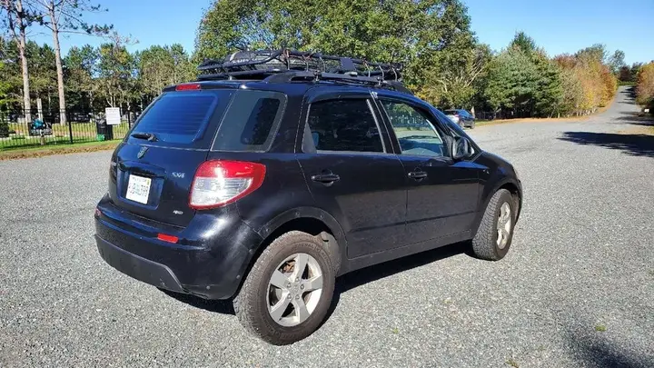 Suzuki Sx4 2011 photo 2