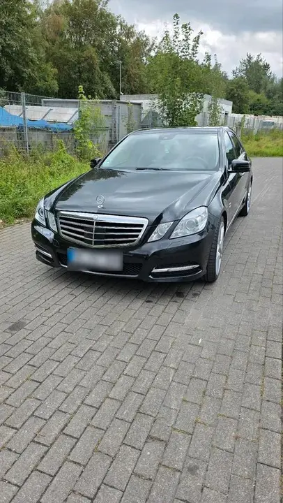 Mercedes-Benz E250
