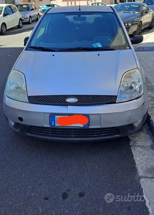 Ford Fiesta 2004 photo 3
