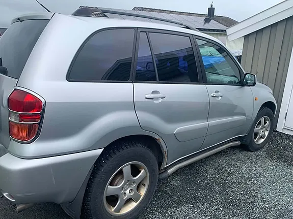 Toyota Rav4 2001 photo 2
