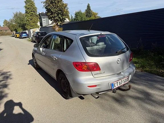 Mazda 3 2004 photo 4
