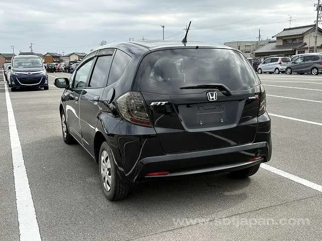 Honda Fit G 2012 photo 3