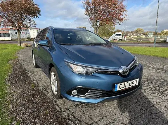 Toyota Auris 2016 photo 4