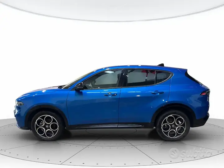 Alfa Romeo Tonale 2024 photo 2