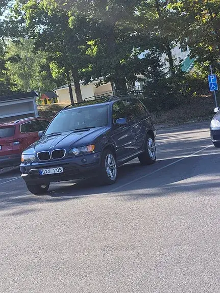 BMW X5 2001 photo 2