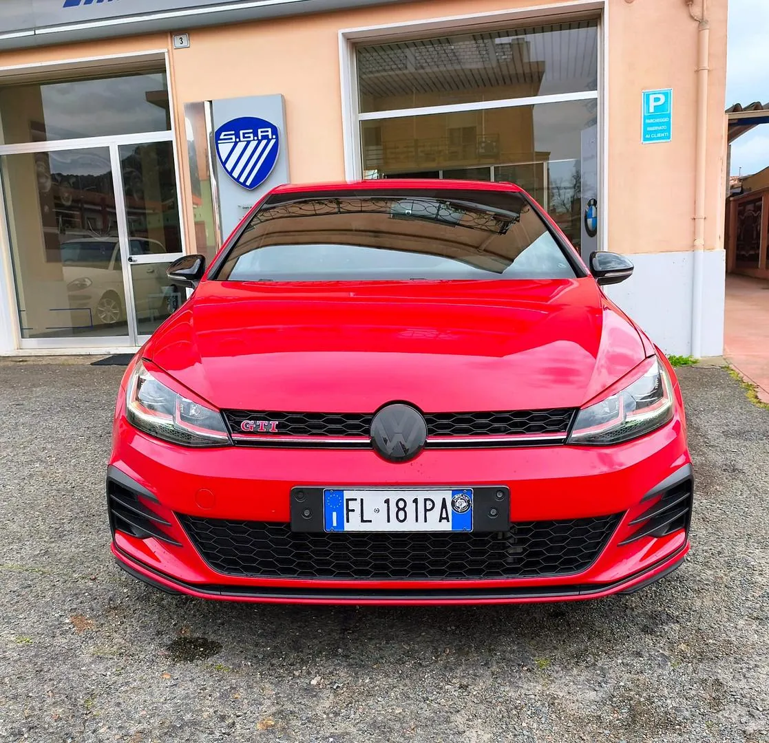 Volkswagen Golf Gti Performance 2017 photo 2