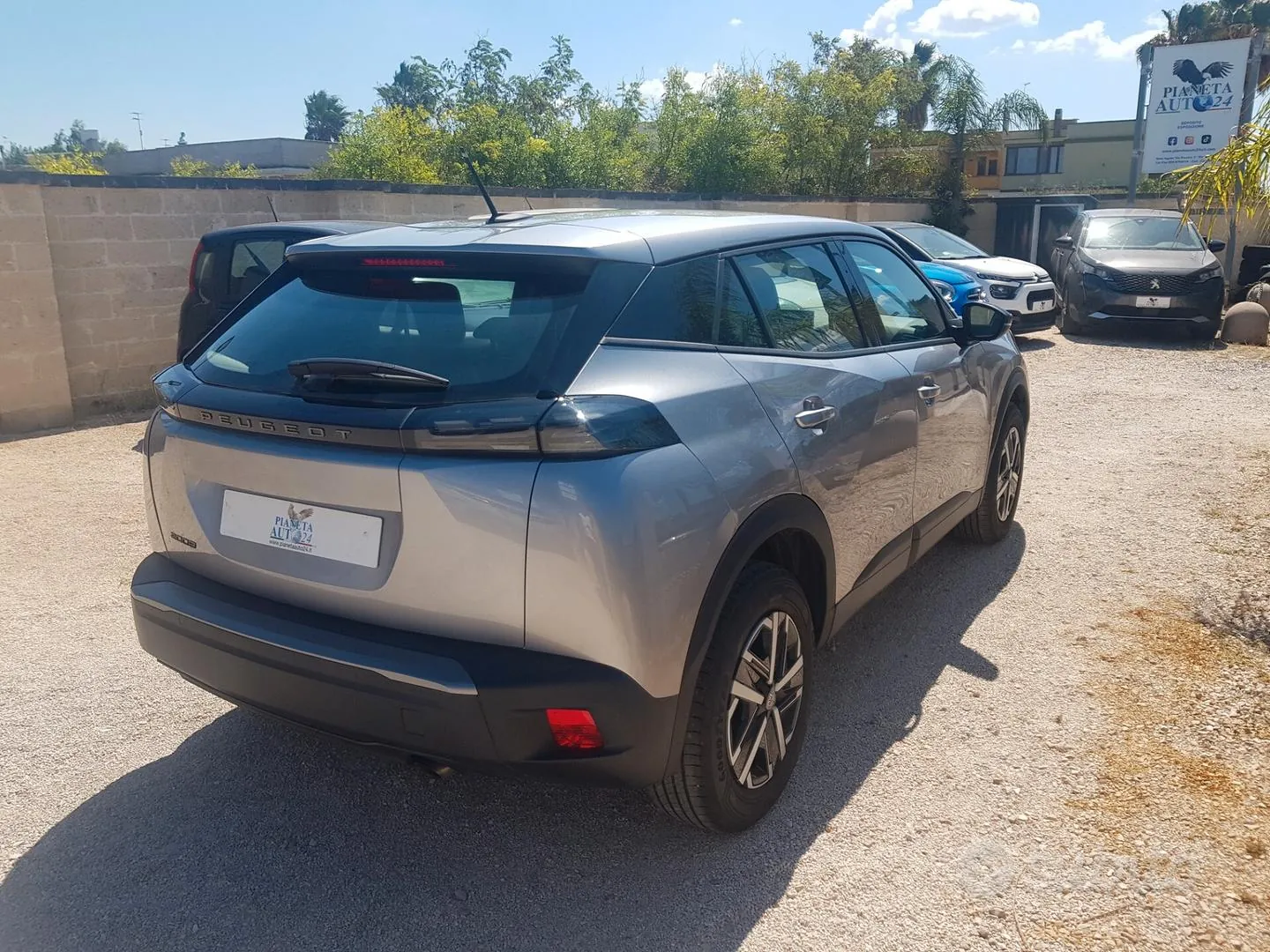 Peugeot 2008 2025 photo 2