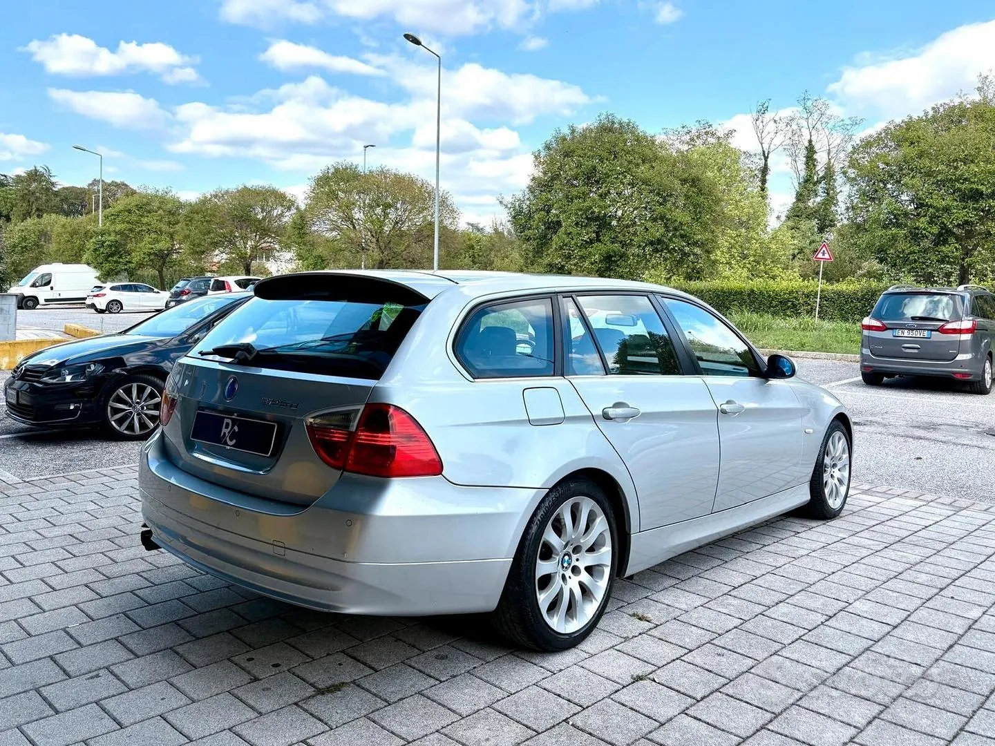 BMW 325D 2006 photo 4