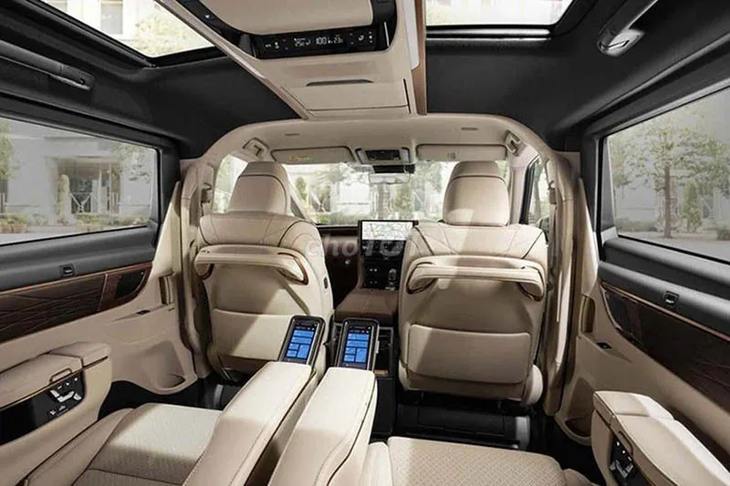 Toyota Alphard 2026 photo 4