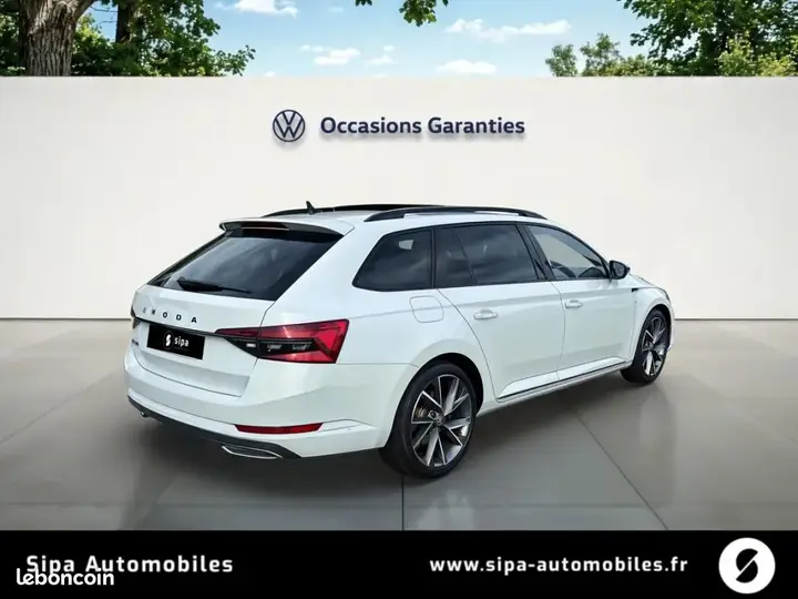 Skoda Superb 2023 photo 5