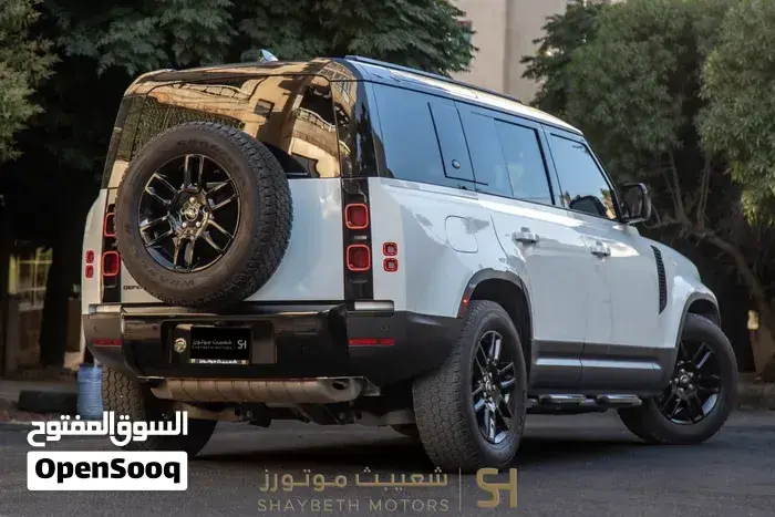 Land Rover Defender 2024 photo 4