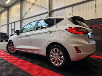 Ford Fiesta 2023 photo 2