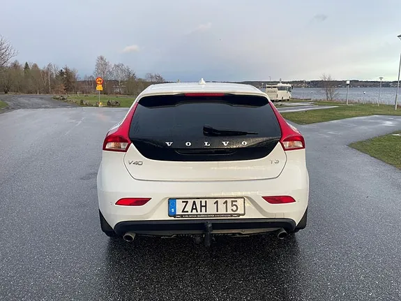 Volvo V40 2018 photo 5