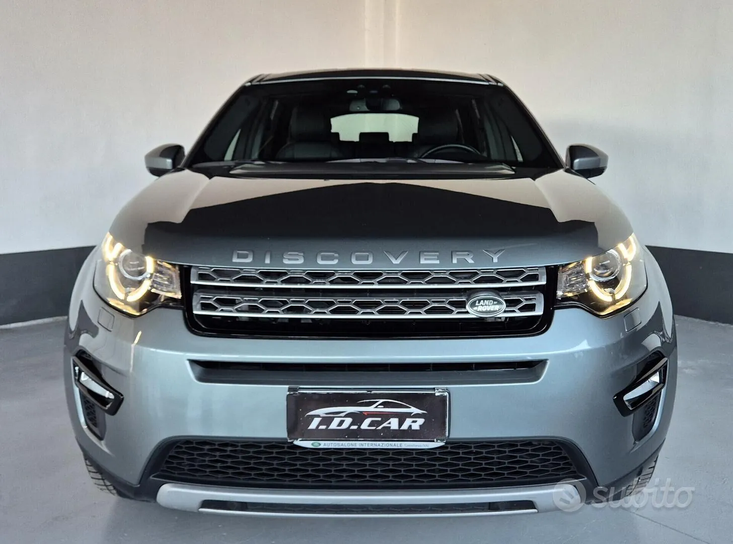 Land Rover Discovery Sport 2018 photo 5