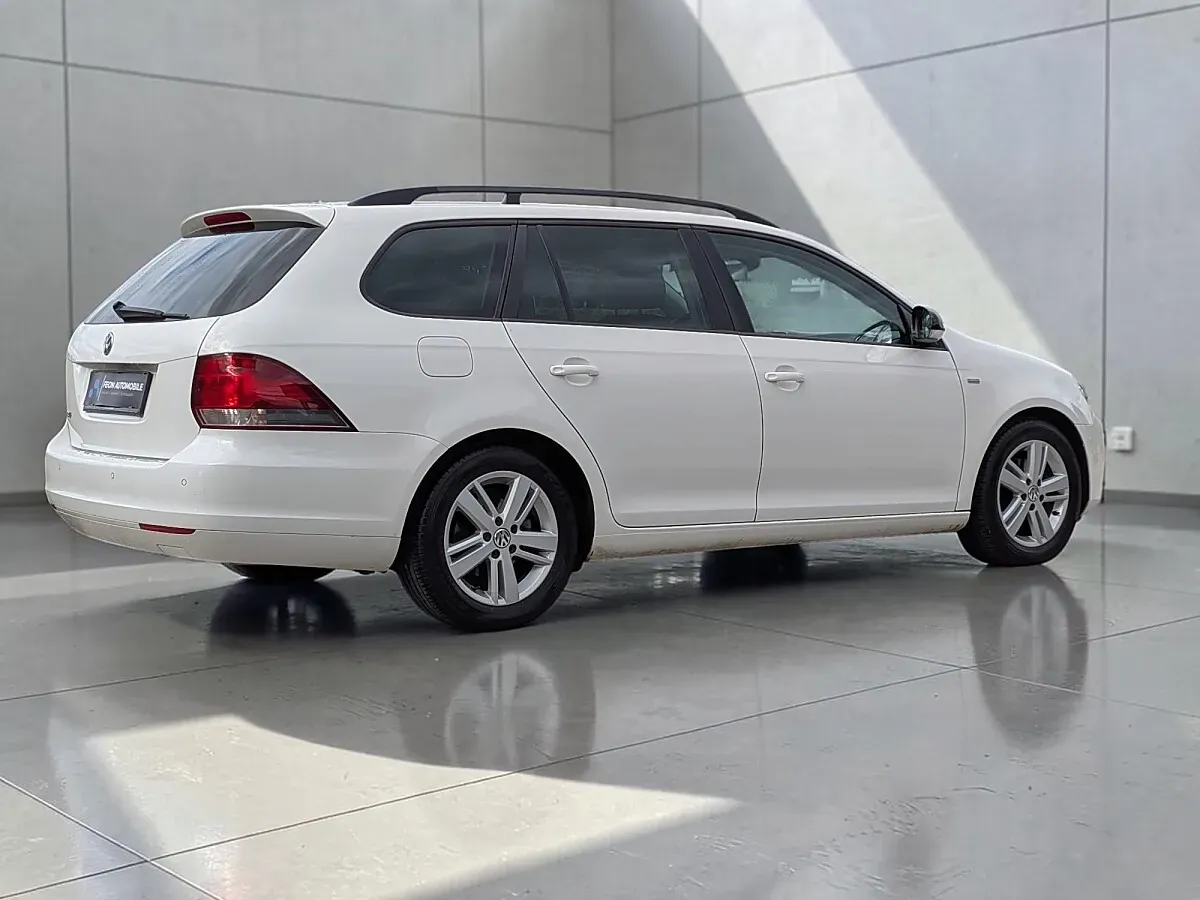 Volkswagen Golf 2013 photo 3