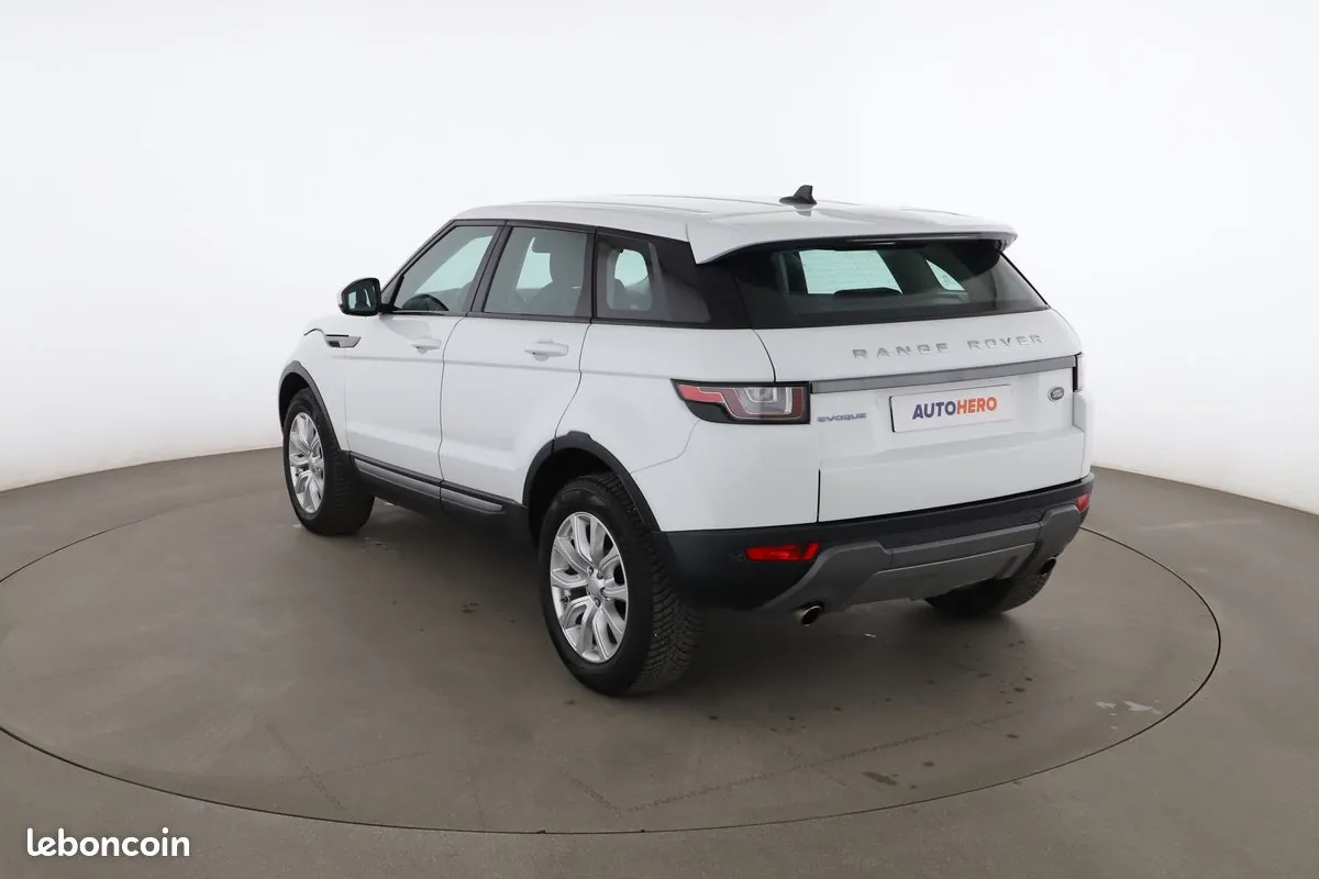 Land Rover Range Rover Evoque 2015 photo 2