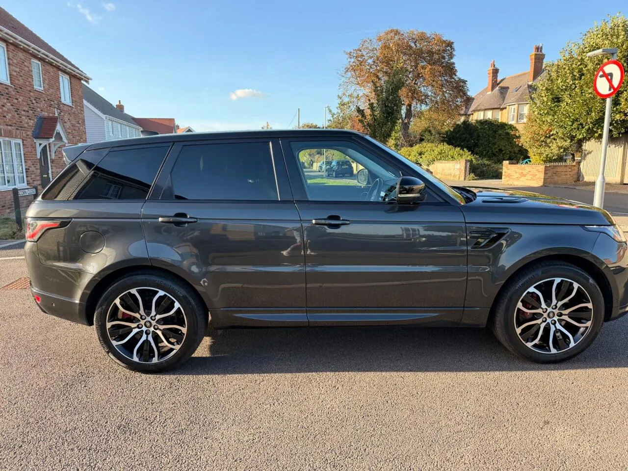 Land Rover Range Rover Sport 2019 photo 4
