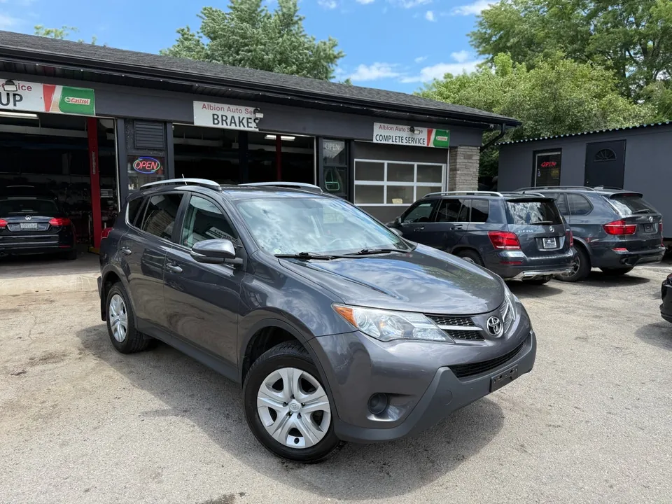 Toyota Rav4 2014 photo 2